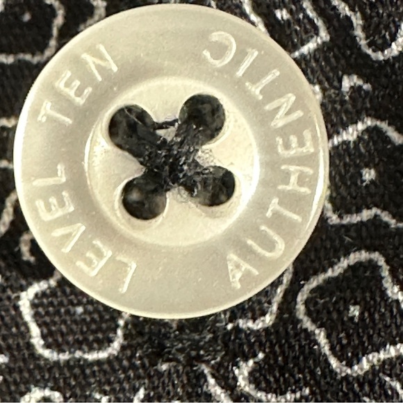 Level Ten Black Patterned Casual Button Down Shirt, size XL, cotton, fall - Picture 5 of 10